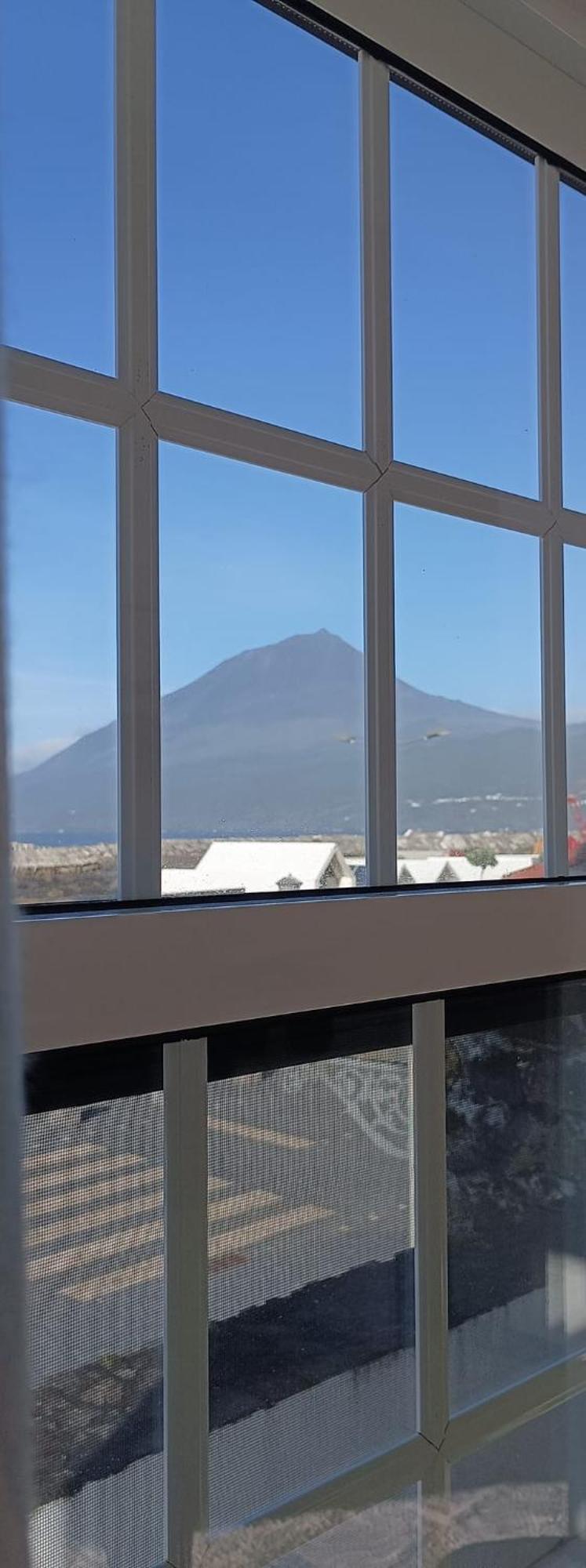 Alojamento Bela Vista Lajes do Pico Buitenkant foto